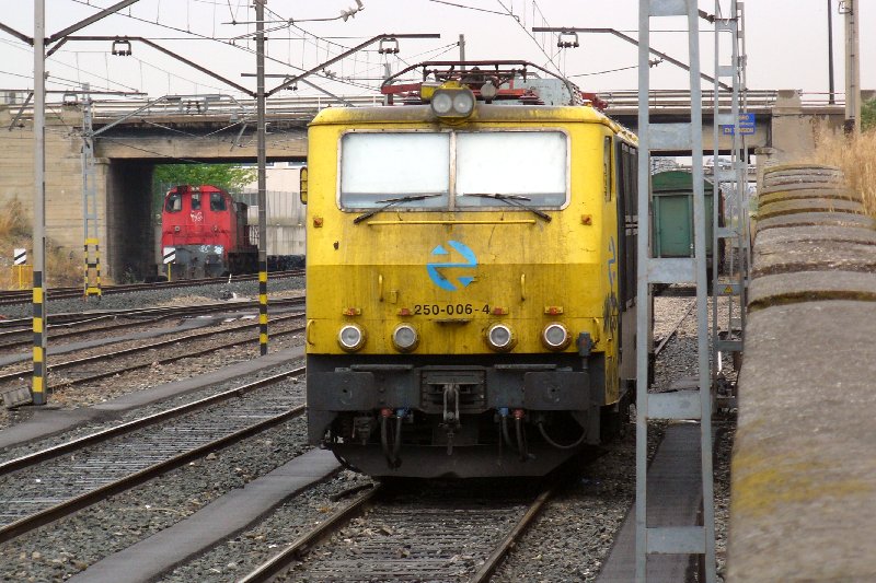 P1200213b.jpg