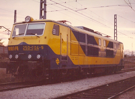 250004_1981.jpg