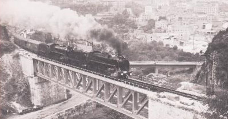 Renfe Mikados 141 F 2413 y 2111 camino de Lérida pasando por el Puente de La Riba.JPG