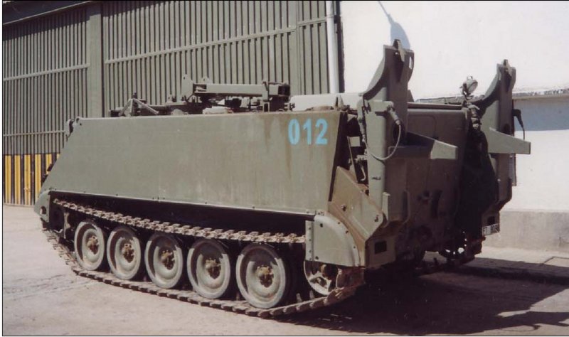 M-113 REP RCLAC 14 VILLAVICIOSA.jpg