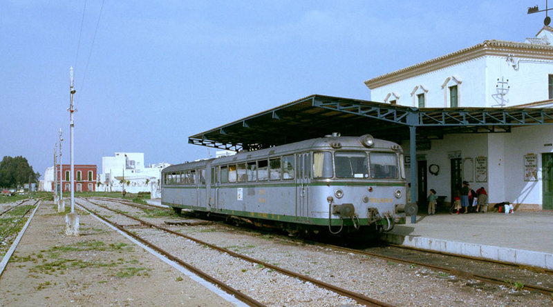 230871renfe591414ayam.jpg