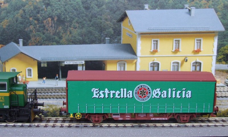 Estrella Galicia.JPG