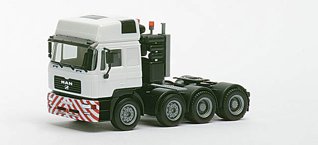 Man E2000 Schwerlastzugmaschine.jpg