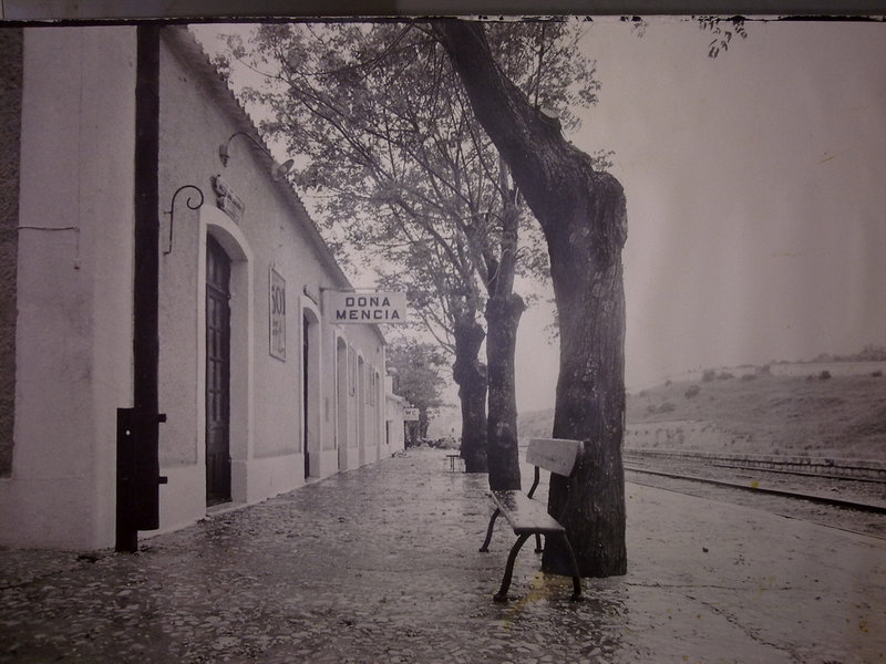 estación de Doñamencia.jpg