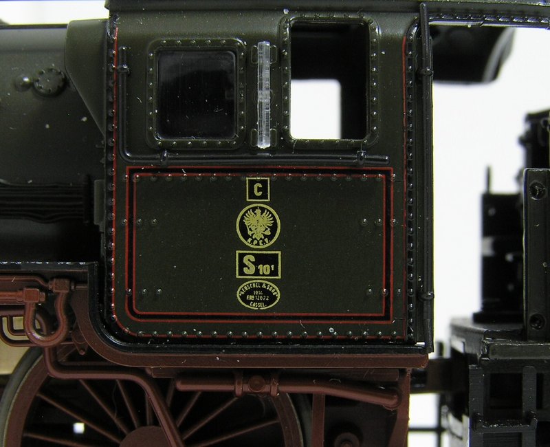 5 S 10.1 Roco cabina.JPG