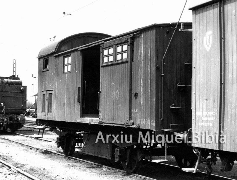 Furgón ex-Central de Aragón.jpg