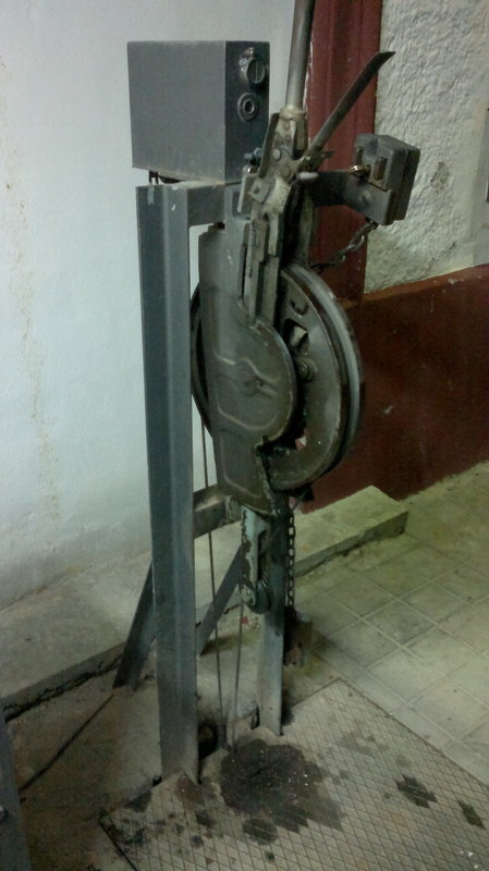 300520122142.jpg