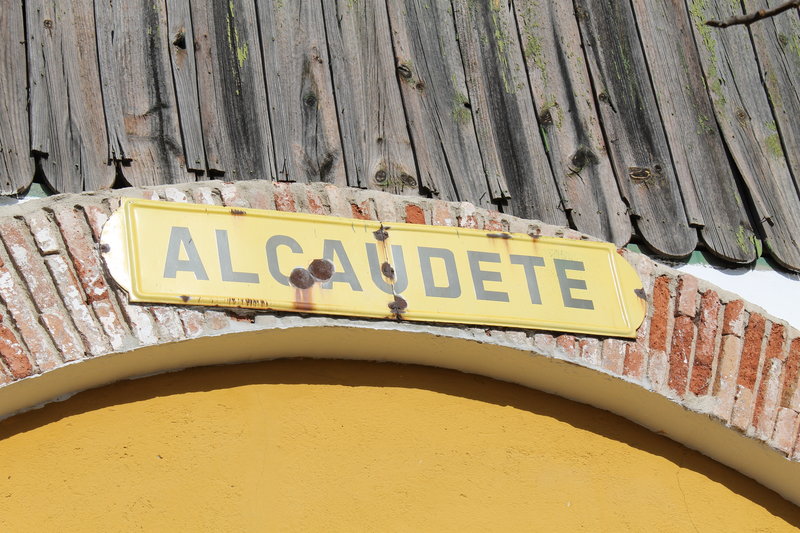 cartel de estación de Alcahudete de Andaluces.JPG