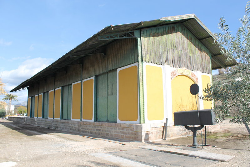 Muelle estacion de Alcahudete.JPG