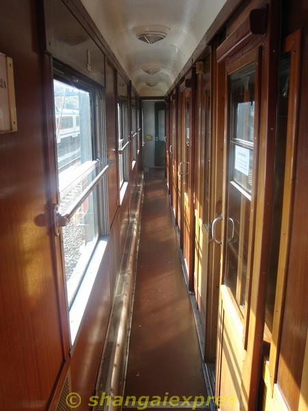 Pasillo del 6222.JPG