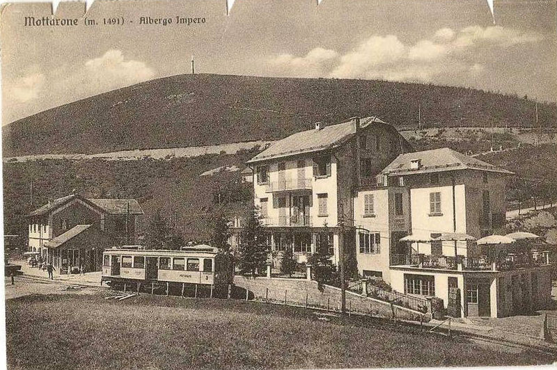 Stresa-Motarone en Motarone.jpg