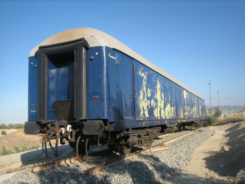 L-2.JPG