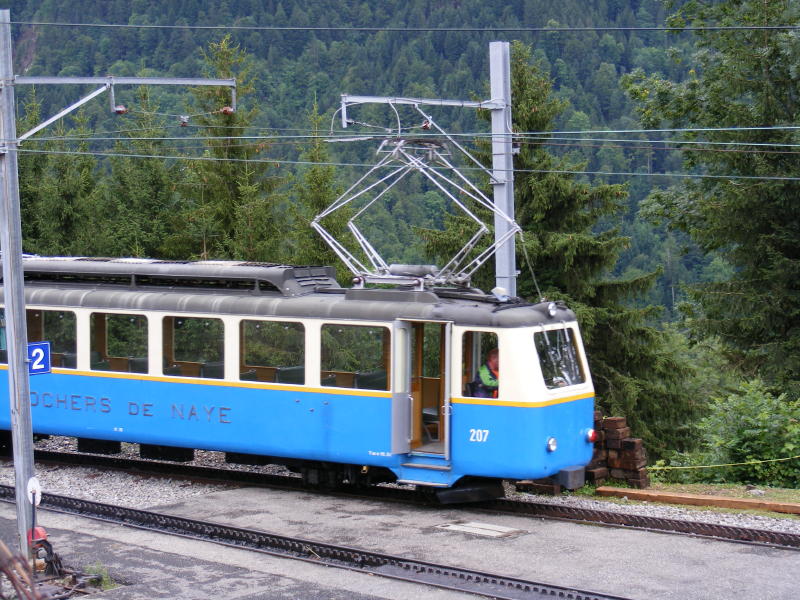 Train_Caux.jpg
