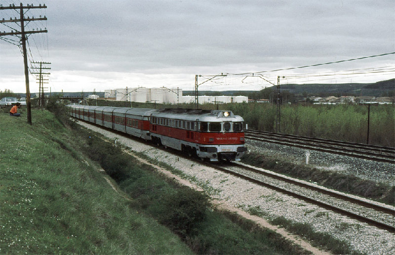 Talgo3MHBIBurAbr84.jpg