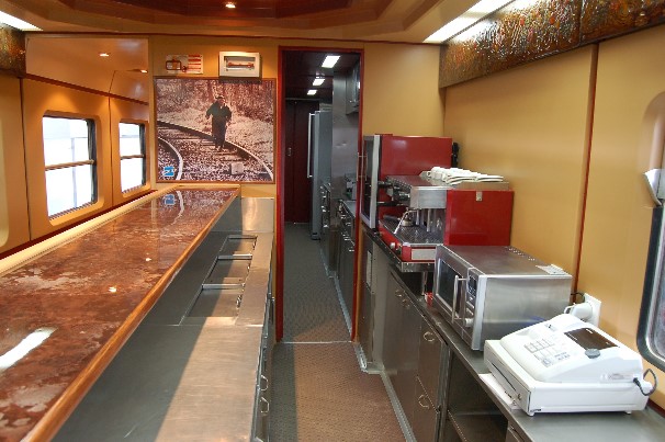 R9-99080 interiores barra.jpg