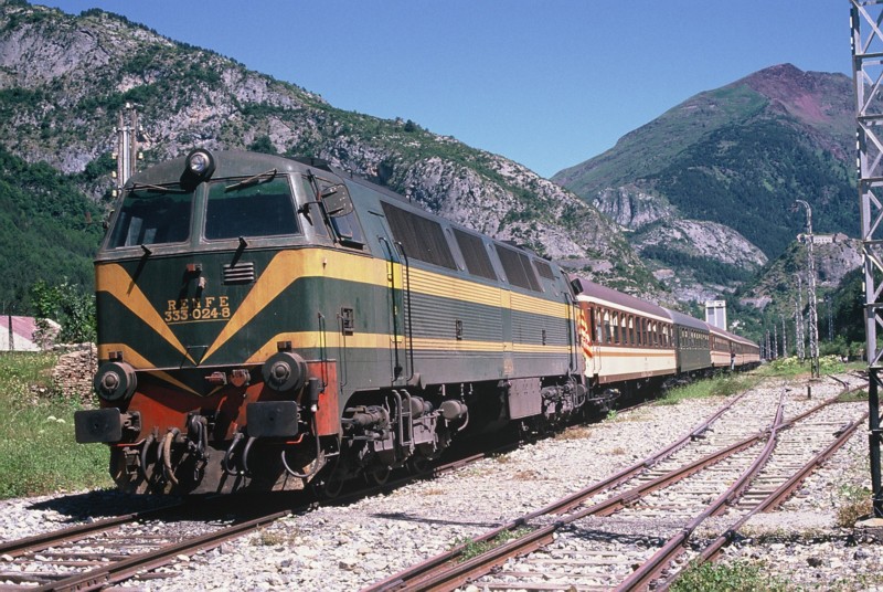 333-024.jpg