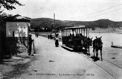 AÑO 1904. TRANVIA DE MULAS POR HONDARRIBIA.jpg