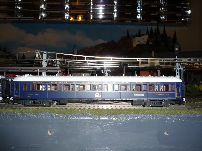 3516 A.JPG