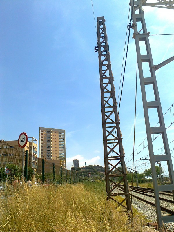 Poste electr2.jpg