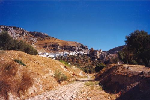 fotografia cercana al apeadero de Zuheros.jpg