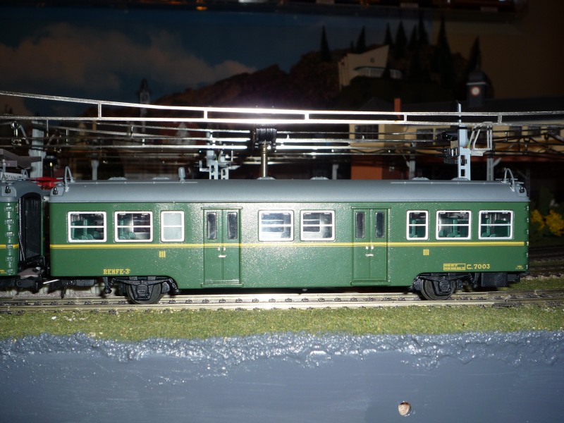 C.7003.JPG