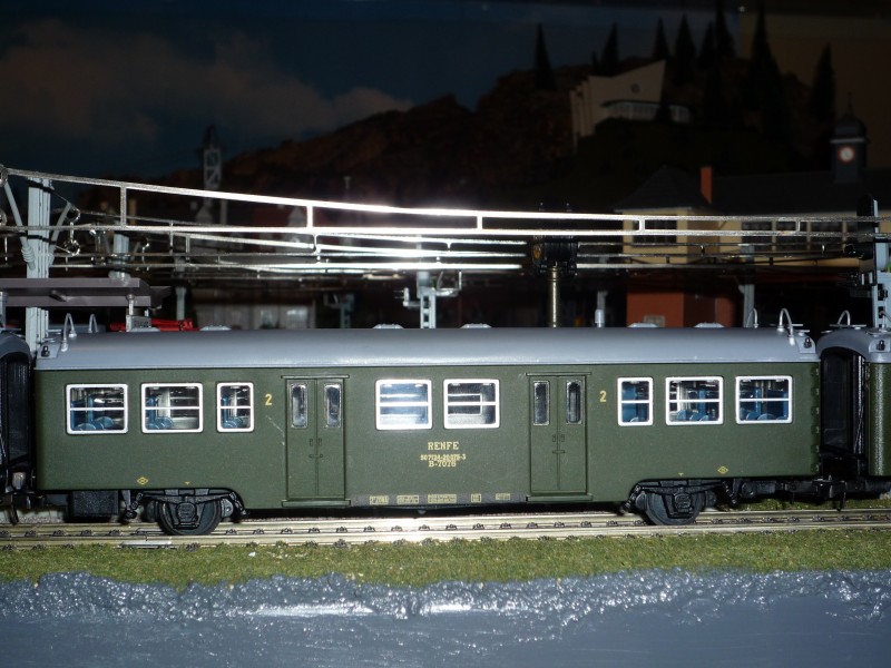 B-7076.JPG