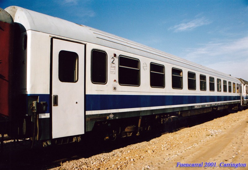 B11x-10259R.jpg