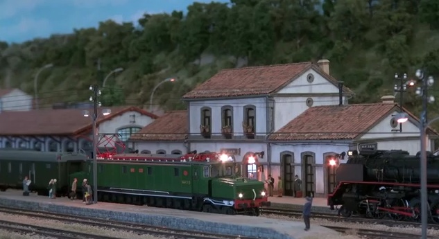Youtube Hornby Béjar 01.jpg