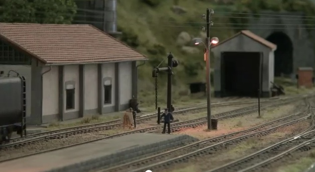 Youtube Hornby Béjar 05.jpg