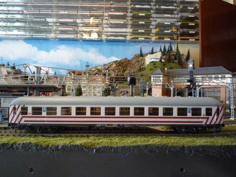 50 71 21-08 213-2.JPG