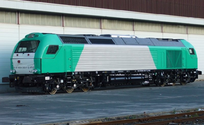 92 87 0004 002-7 F-ATLD 1.JPG