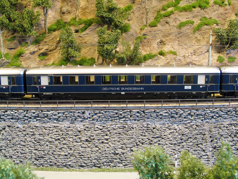 Deutsche bundesbahn.jpg