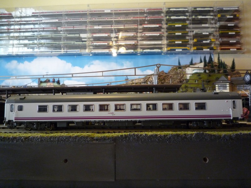 B10t-9301.JPG