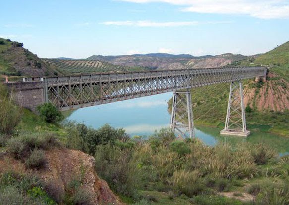 guadajoz bridge a.jpg