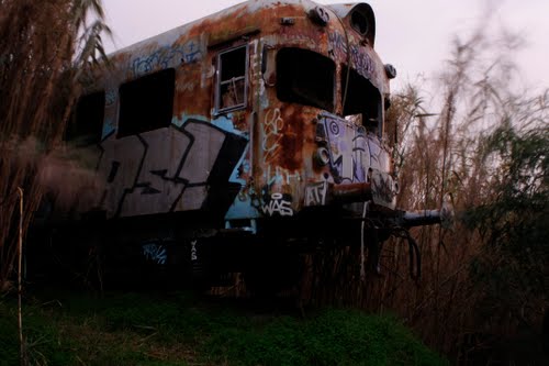 64012077[1].jpg