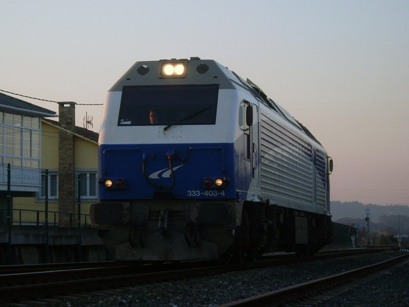 SL371242.JPG