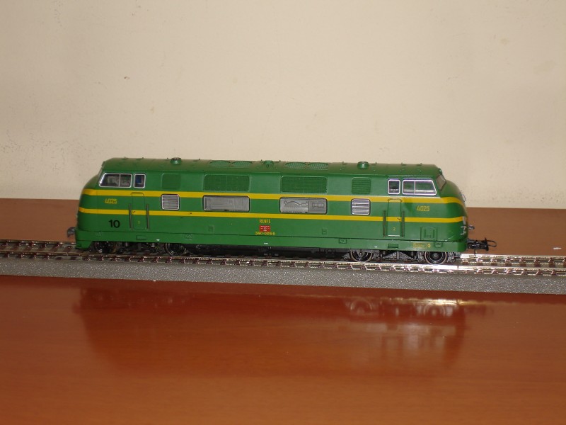 340 (4000) b.JPG