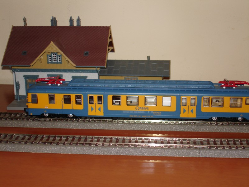 436 (UT 600).JPG
