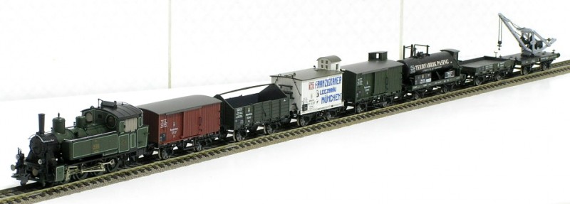 Tren Trix 24114-12_F F5.0 B0 C10.jpg