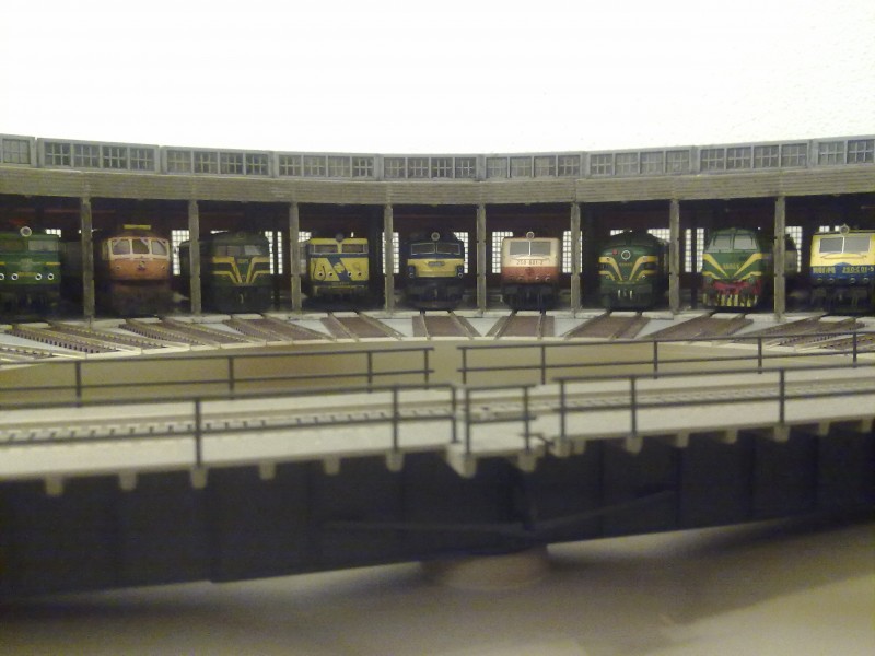 f1 007.jpg