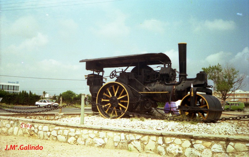 R25-001.jpg
