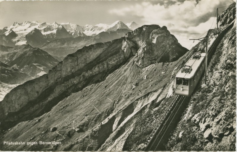 Pilatusbahn gegen Berneralp.jpg