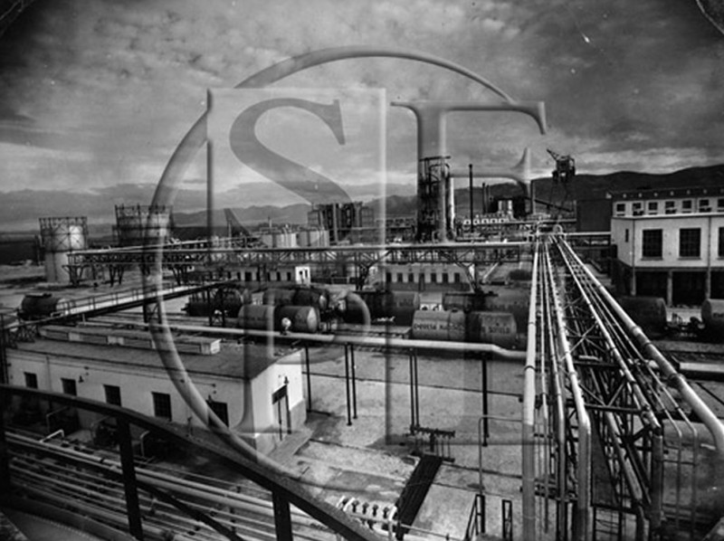 Cisternas Calvo Sotelo en ENCASO, Puertollano 1956.jpg