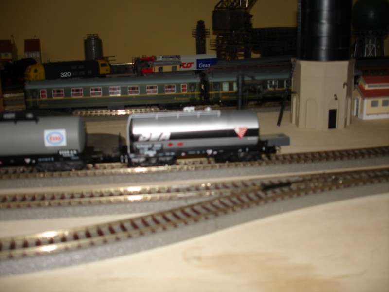 A 051.JPG