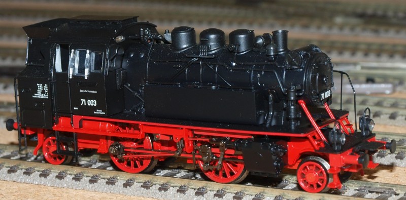 BR 71 Nº 71 003.jpg