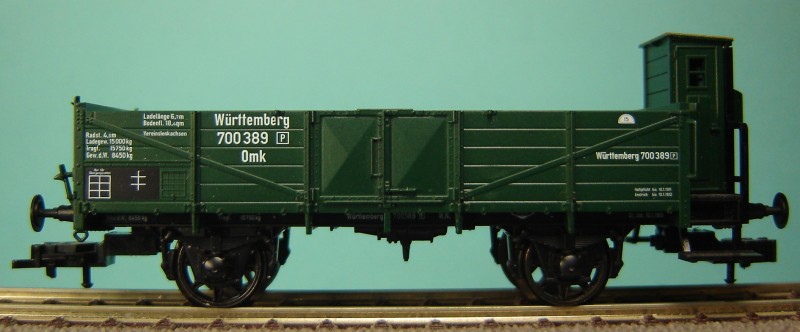 Fleischmann 4892 (5823K).jpg