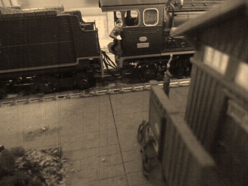 P1030833 B&N.JPG