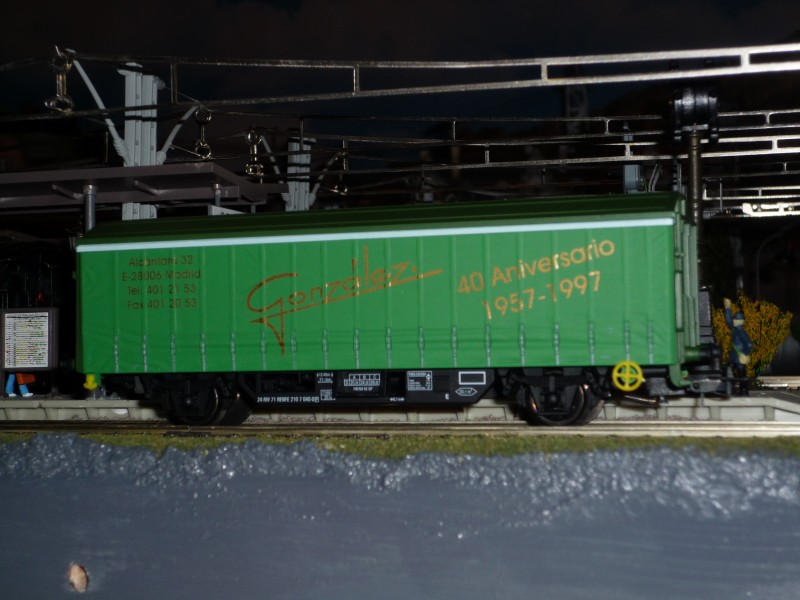 24 71 210-7 040-0P.JPG