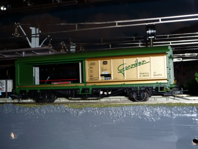 21 80 236-8 285-7.JPG