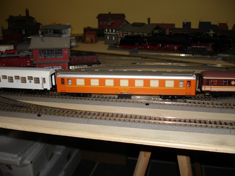 9a-087.JPG